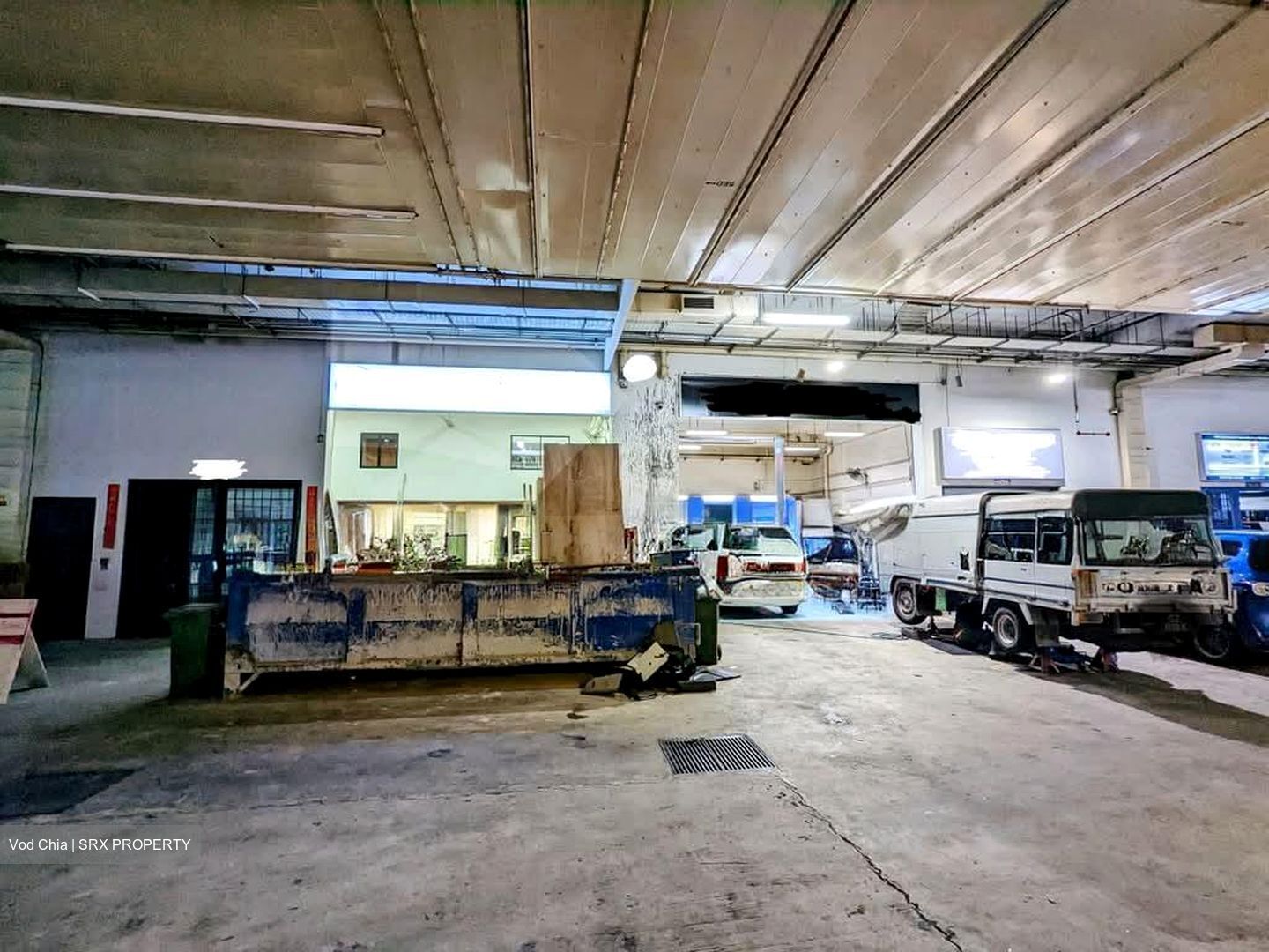 Bartley Biz Centre (D14), Factory #575757091